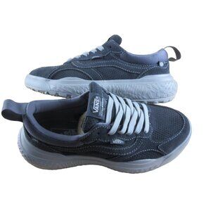 Vans Women's MTE Ultrarange Neo Vr3 Trail Shoes Suede Asphalt Grey Size 8.5 NIB